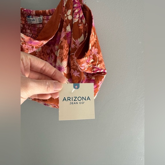 Arizona Jean Co Womens Red Floral Gauze Spaghetti Strap Smocked Crop Top XXL New - Picture 3 of 7